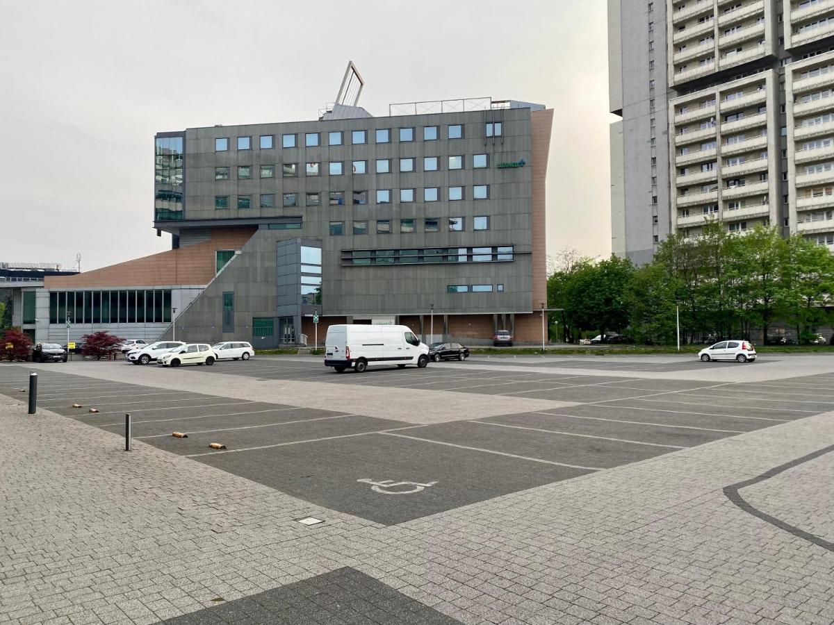 Aparthotel Superjednostka Katowice Eksteriør billede